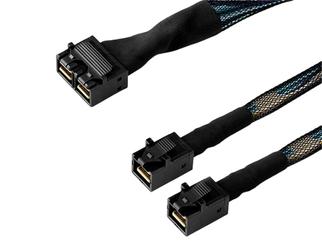 MiniSAS HD 8I(8643)直头 转 MiniSAS HD 4I*2 0.5米，IO-CAB864312